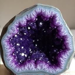 Velký ametystový geoda pro léčení